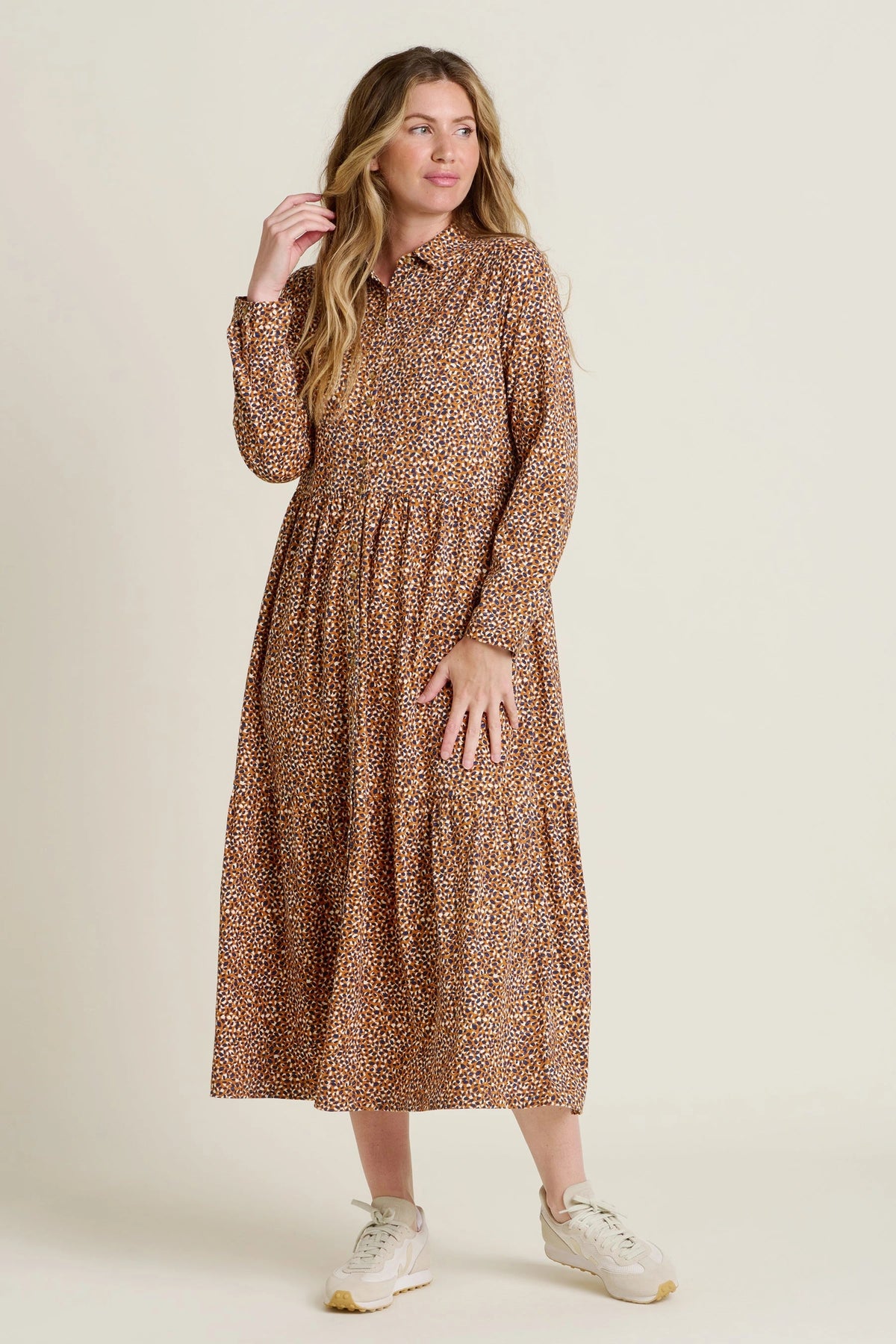Painted Spot Maxi Dress — gallery_03.webp