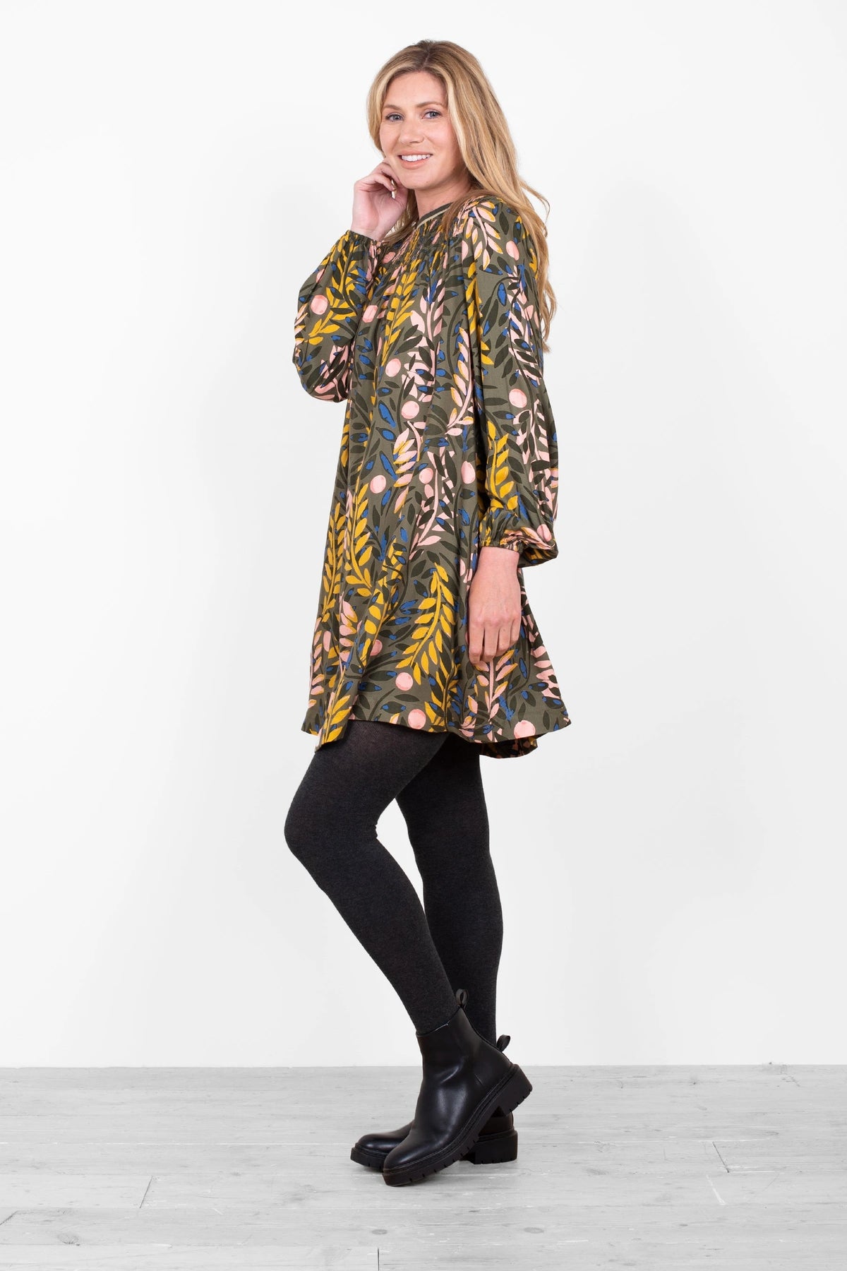 Winter Trailing Tipping Dress — gallery_03.webp