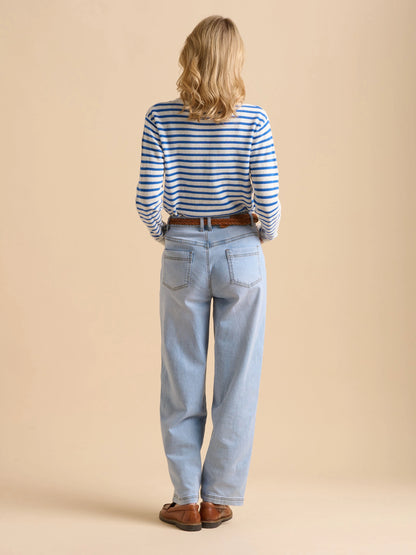 Barrel Leg Jeans — gallery_02.webp
