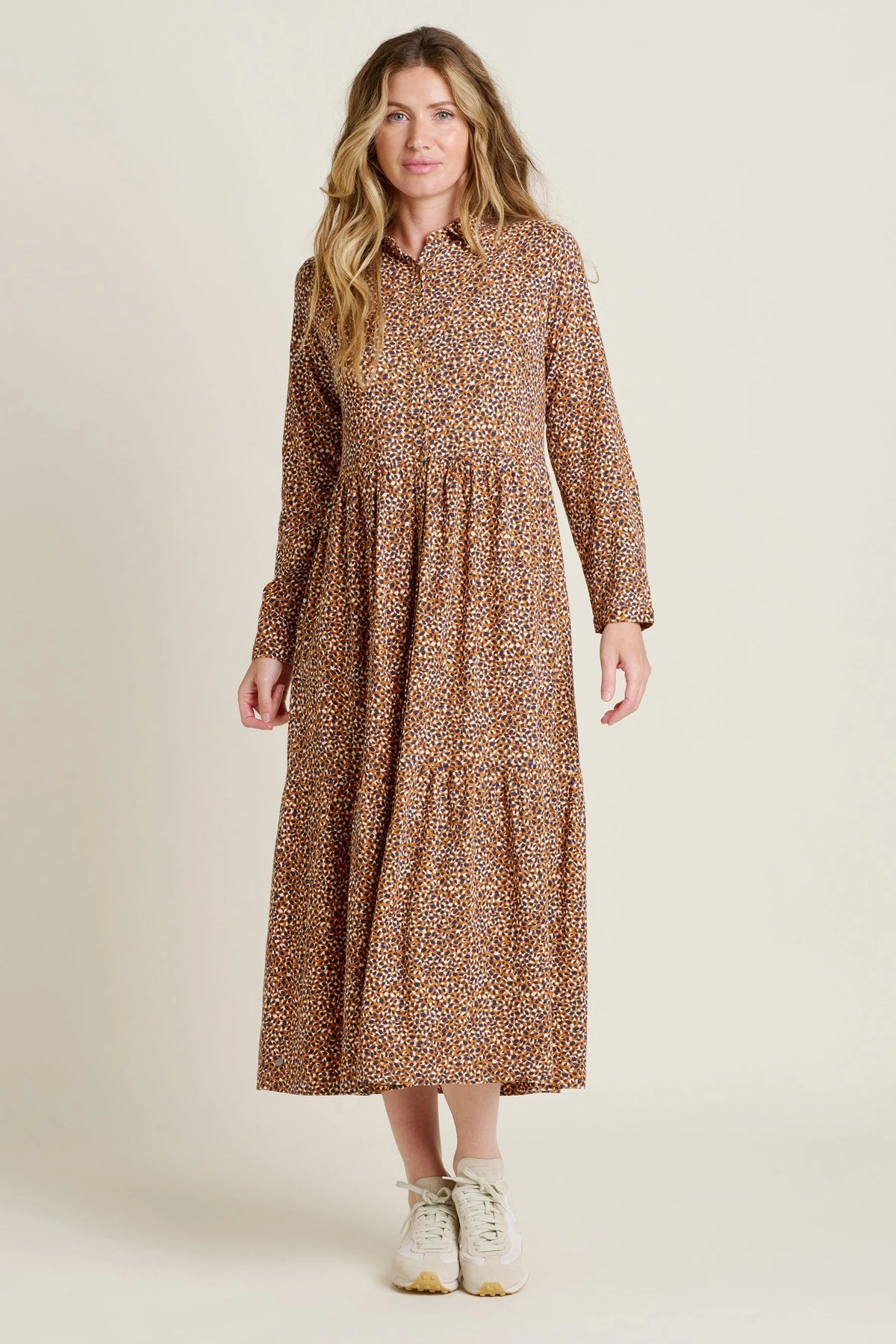 Painted Spot Maxi Dress — gallery_04.webp