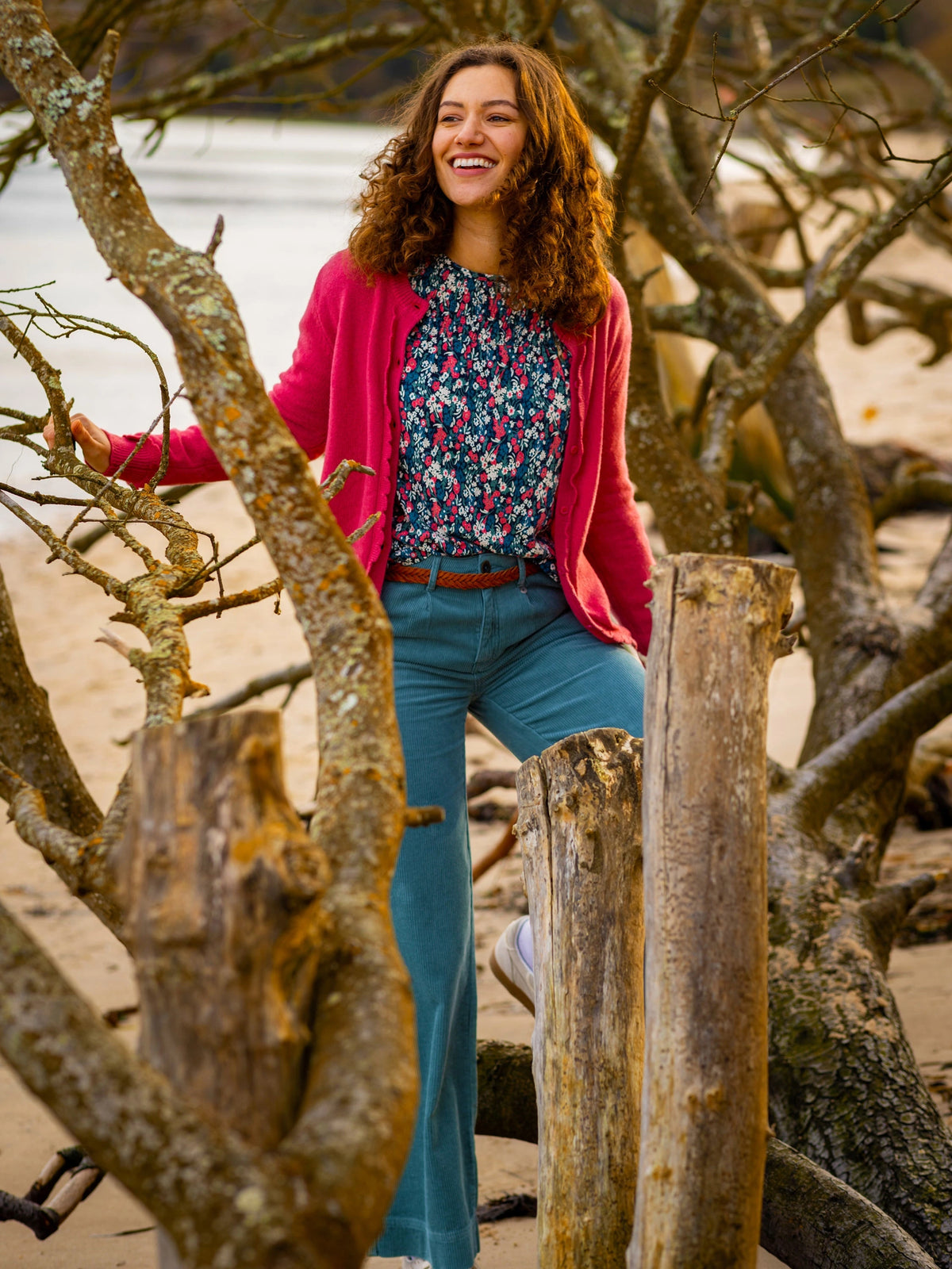 Tempest Cardigan — gallery_01.webp