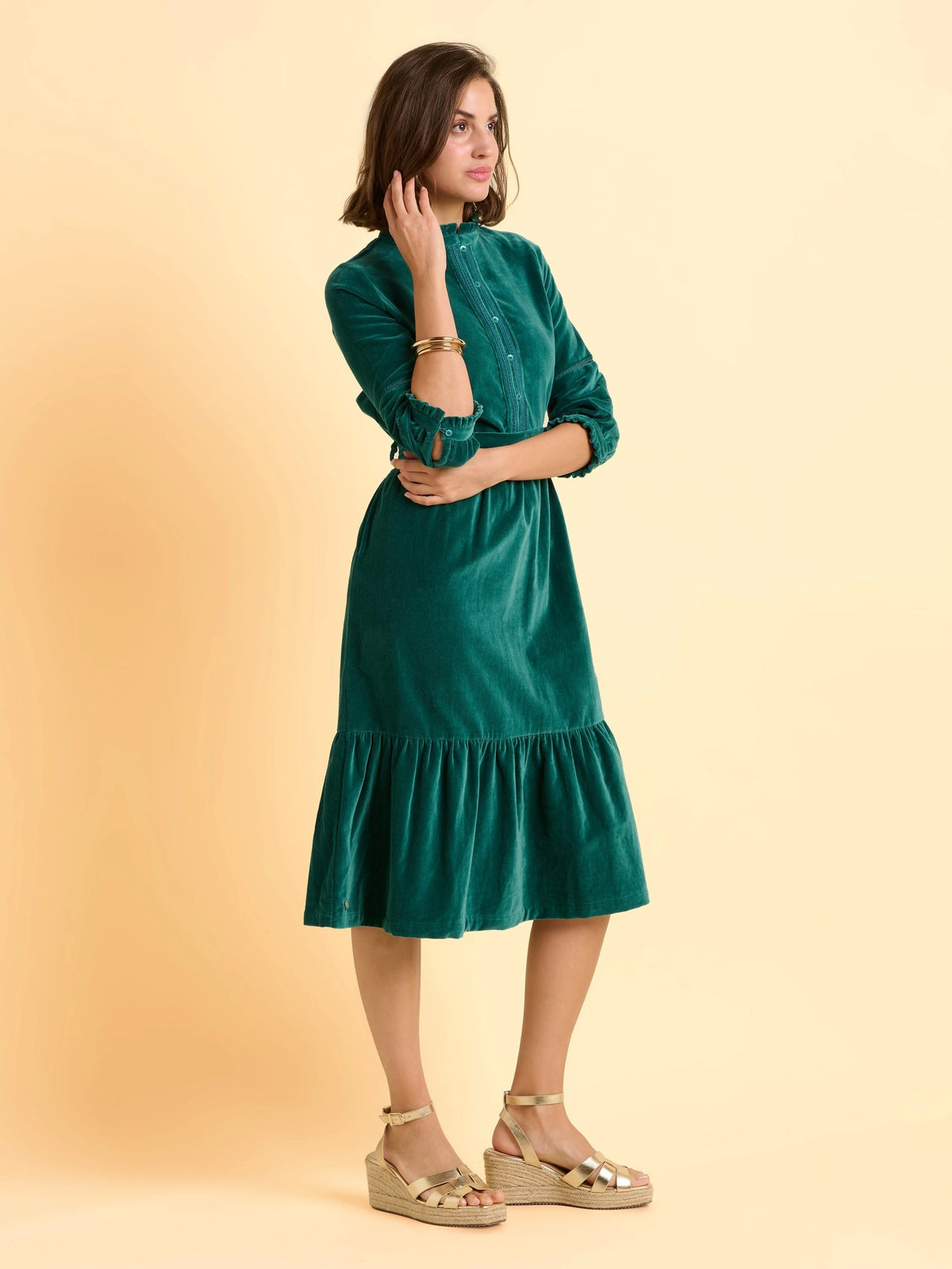 Starry Velvet Midi Dress — gallery_06.webp